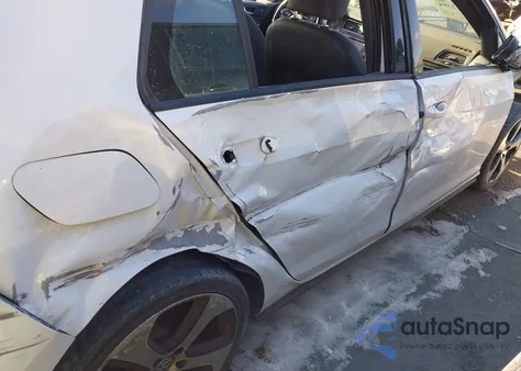 2015 Volkswagen Golf Gti 2.0T Autobahn 4-Door z USA, uszkodzony, nr VIN 3VW4T7AU0FM001879